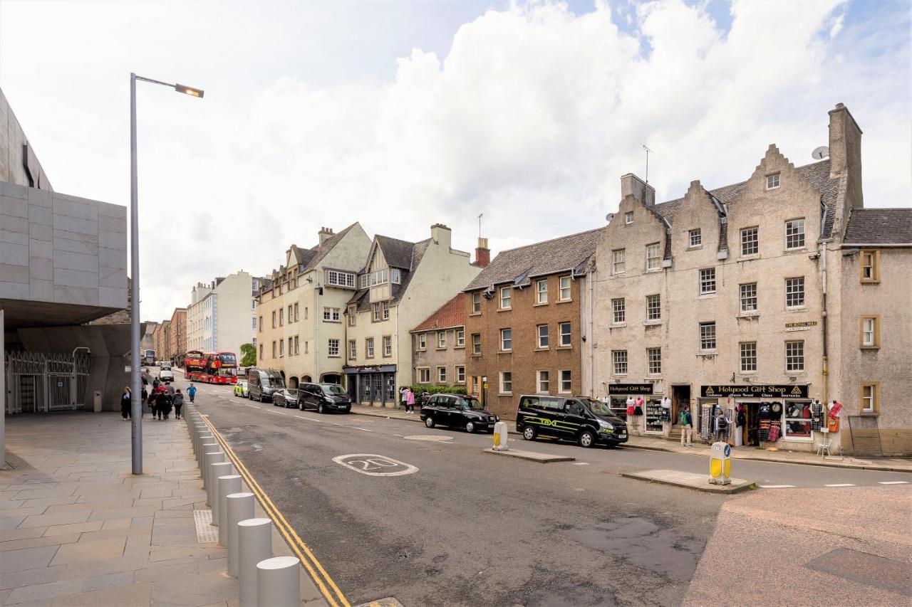 Stunning 1 Bed At Holyrood Palace & Arthurs Seat เอดินบะระ ภายนอก รูปภาพ